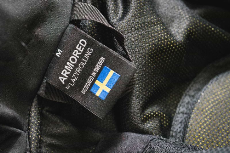 Lazyrolling Armored Jacket Review for Riding Electric Unicycles (Review) - armored jacket review for armored by lazyrolling - reflective armored jacket - medium sweden flag inner tag designed 